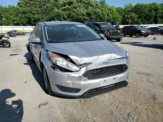 2017 Ford Focus Se VIN: 1FADP3K21HL235505 Lot: 56586275