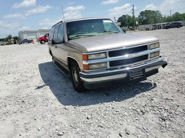 1999 Chevrolet Suburban C1500 VIN: 3GNEC16R6XG205408 Lot: 57169415