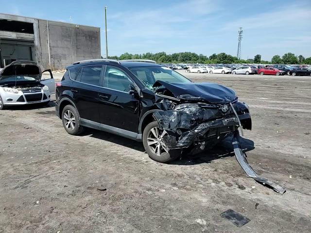 2017 Toyota Rav4 Xle VIN: 2T3RFREV5HW681729 Lot: 67293454