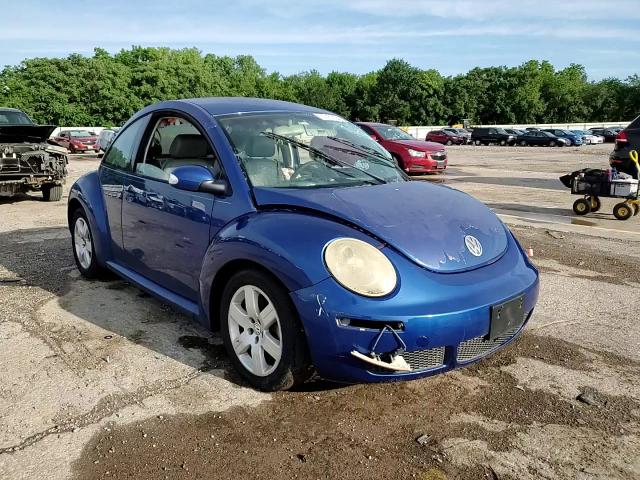 2007 Volkswagen Beetle - Image 11
