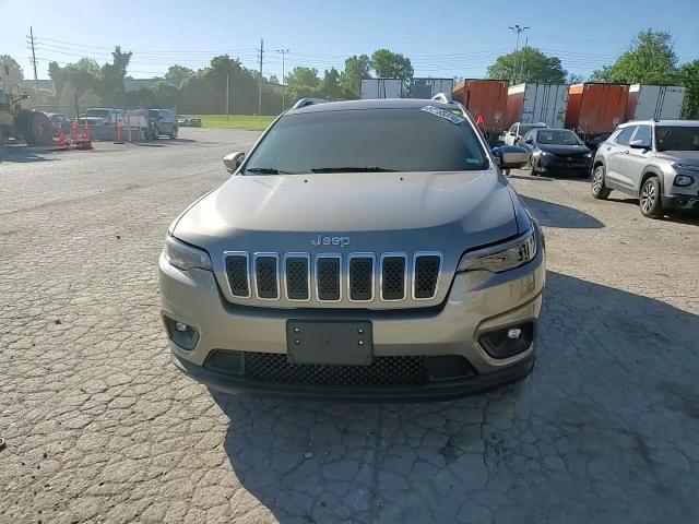 2019 Jeep Cherokee Latitude VIN: 1C4PJLCB8KD247952 Lot: 57783334