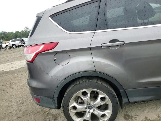 2013 Ford Escape Titanium VIN: 1FMCU9J94DUB50688 Lot: 76579174