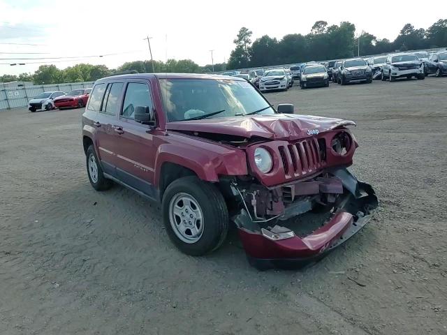 2016 Jeep Liberty (Patriot) - Image 11