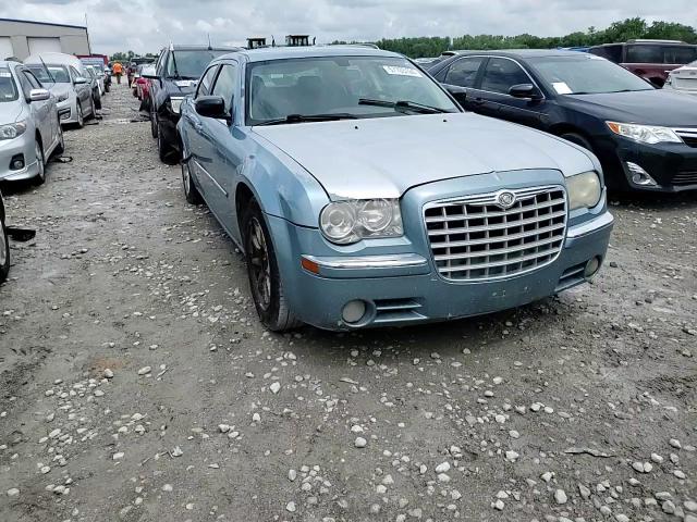 2008 Chrysler 300 Limited VIN: 2C3KA33G88H267608 Lot: 57703124