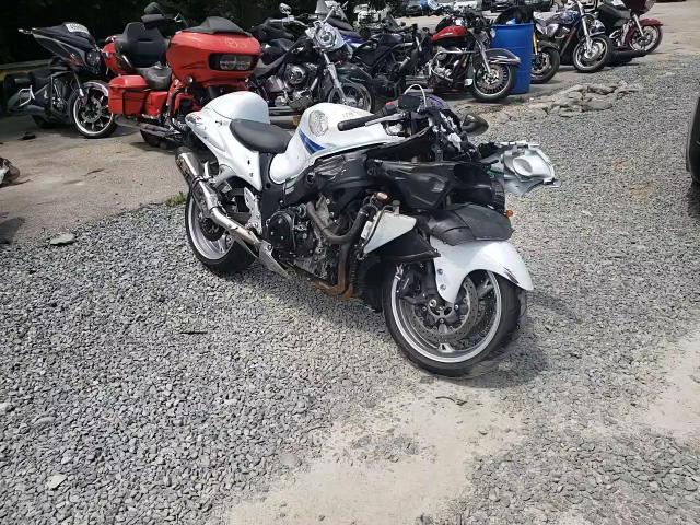 2009 SUZUKI GSX1300 R JS1GX72A692102049  59121564