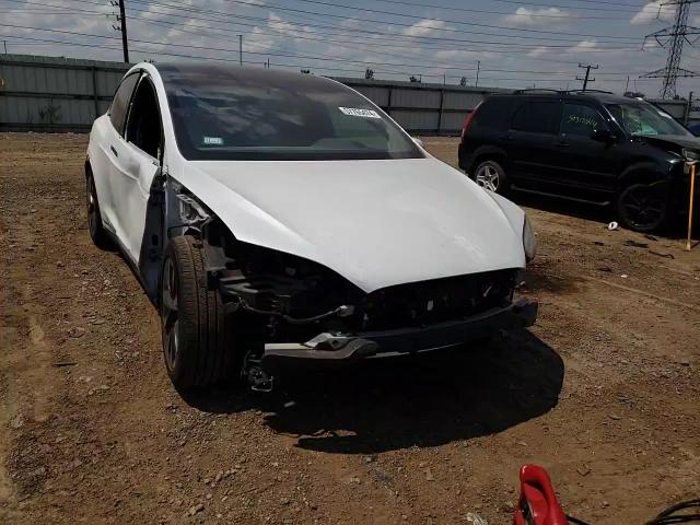 7SAXCBE69NF358594 2022 Tesla Model X