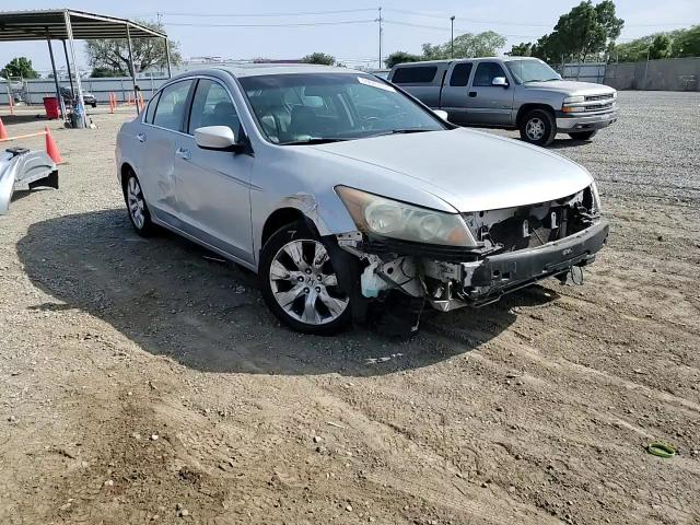 2010 Honda Accord - Image 10