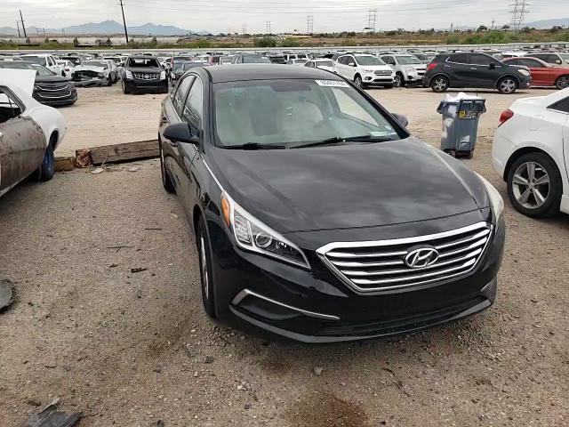 2017 Hyundai Sonata Se VIN: 5NPE24AF7HH494009 Lot: 60461794