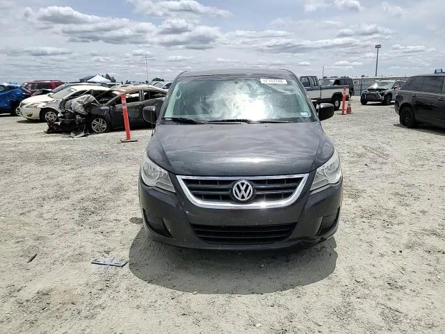 2C4RVAAG4CR215515 2012 Volkswagen Routan S