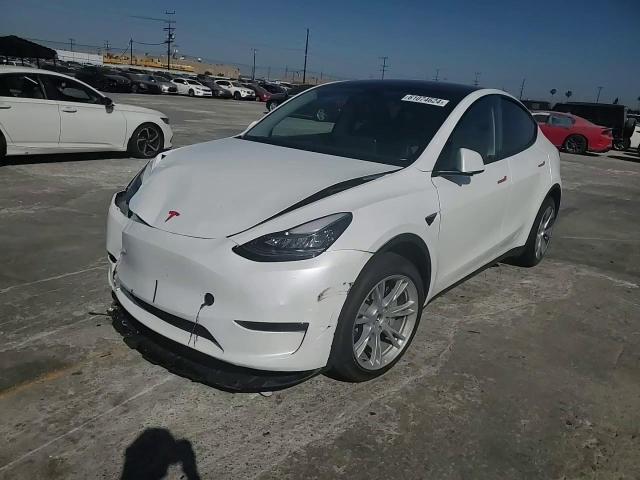 7SAYGDEE8PA035410 2023 Tesla Model Y