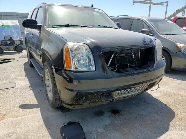 2008 GMC Yukon Denali VIN: 1GKFK63878J241170 Lot: 58492704