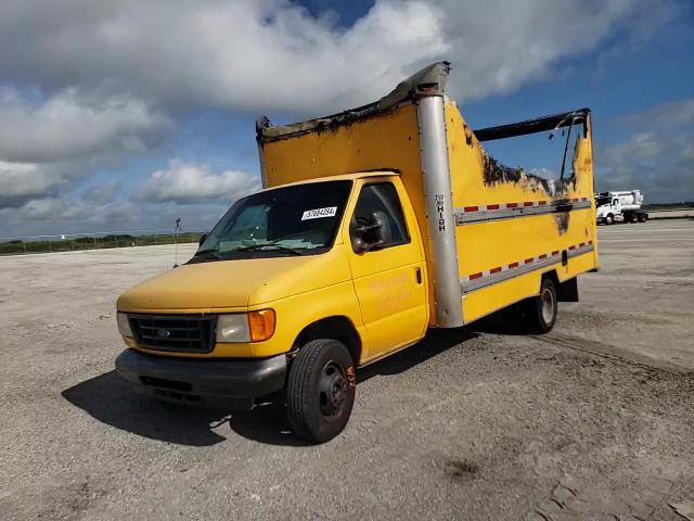 2005 Ford Econoline E350 Super Duty Cutaway Van VIN: 1FDWE35L25HB04641 Lot: 57684284