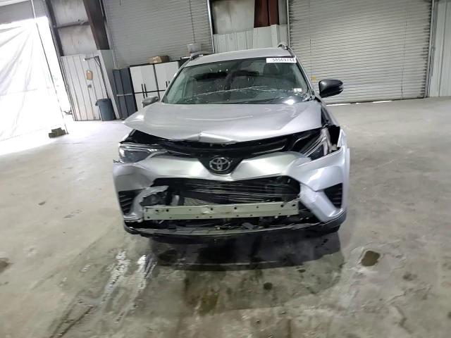 2017 Toyota Rav4 Le VIN: 2T3BFREV2HW639472 Lot: 58569744