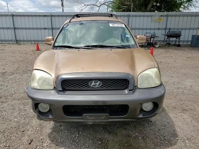 2004 Hyundai Santa Fe - Image 12