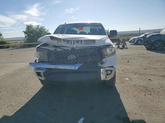 2018 Toyota Tundra Crewmax Sr5 VIN: 5TFDY5F15JX685998 Lot: 75654514