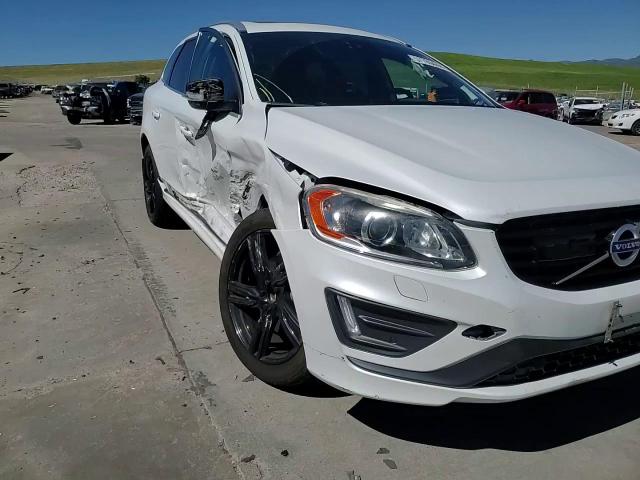 2017 Volvo Xc60 T6 R-Design Platinum VIN: YV449MRSXH2090502 Lot: 57785444