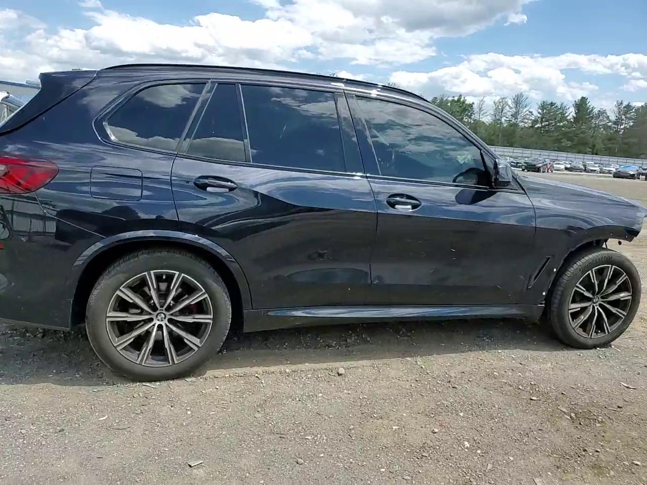 Фото: 5UXCR6C07N9J93993