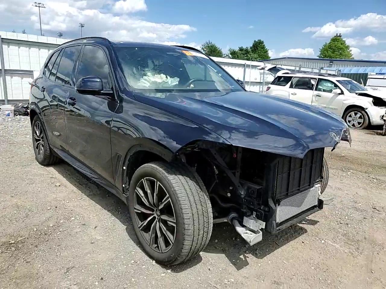 Фото: 5UXCR6C07N9J93993