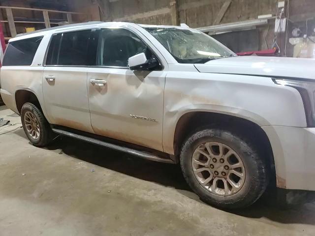 2019 GMC Yukon Xl K1500 Slt VIN: 1GKS2GKC4KR162204 Lot: 57570184