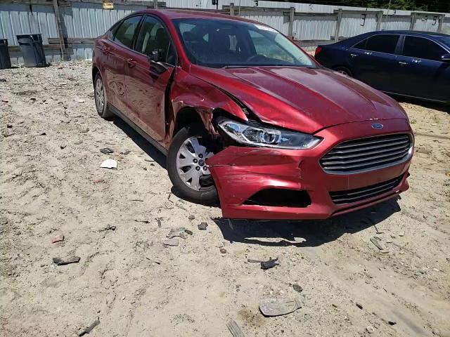 2013 Ford Fusion S VIN: 3FA6P0G77DR131530 Lot: 60015894