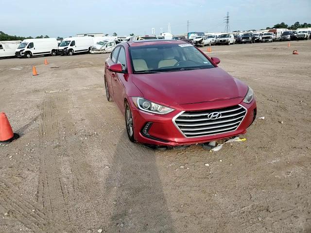 5NPD84LF6HH136472 2017 Hyundai Elantra Se