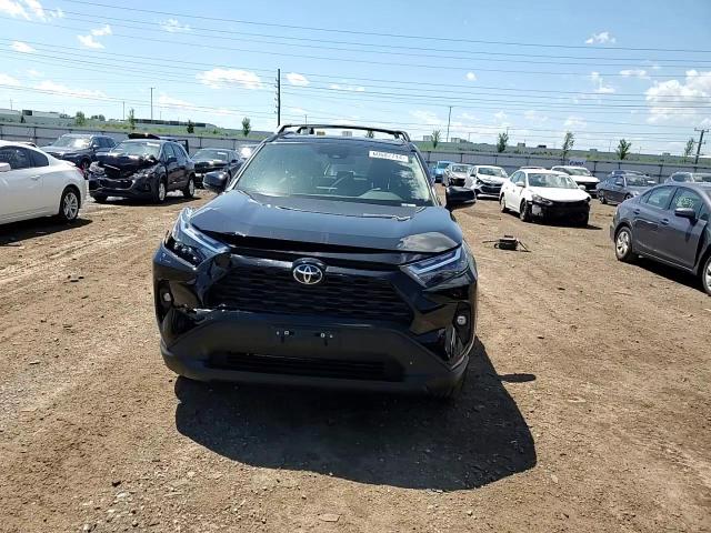 2024 Toyota Rav4 Xle Premium VIN: 2T3A1RFV2RC413556 Lot: 60682744