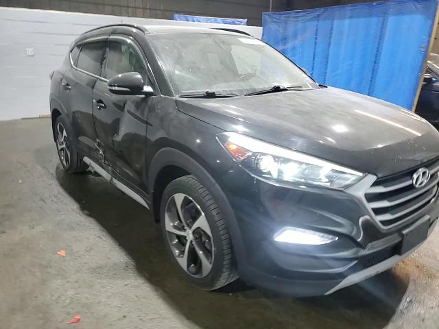 KM8J3CA26HU565138 2017 Hyundai Tucson Limited