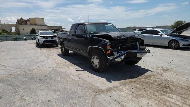 1996 GMC Sierra K1500 VIN: 2GTEK19RXT1557966 Lot: 62871405