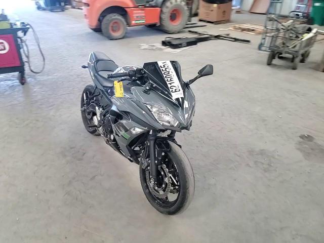 2018 Kawasaki Ex650 F VIN: JKAEXEK12JDA13425 Lot: 62160955