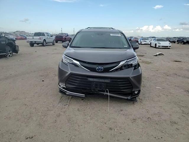 2022 Toyota Sienna Xle VIN: 5TDYRKEC8NS092342 Lot: 63000555