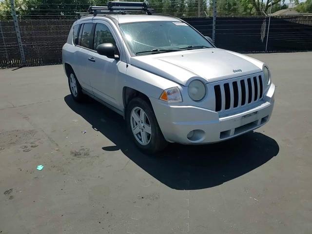 2007 Jeep Compass VIN: 1J8FF47W97D177362 Lot: 60933355