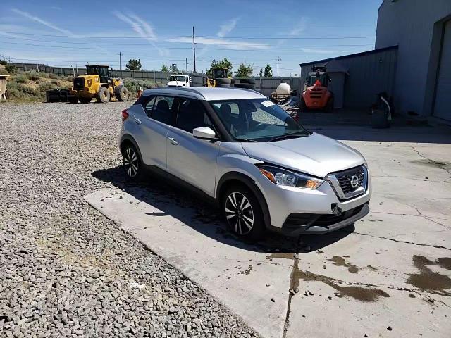 2020 Nissan Kicks Sv VIN: 3N1CP5CV3LL520670 Lot: 61921885