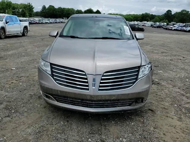2018 Lincoln Mkt VIN: 2LMHJ5AT3JBL00511 Lot: 60818315