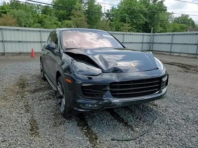 2015 Porsche Cayenne Turbo VIN: WP1AC2A23FLA82321 Lot: 61651185