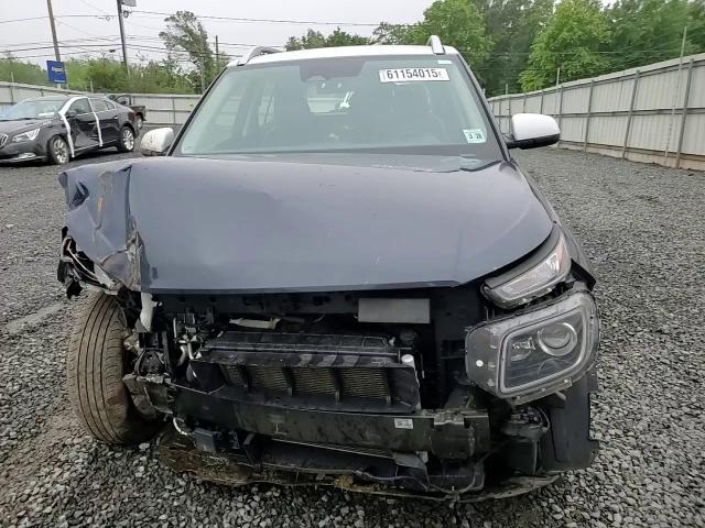 2023 Hyundai Venue Sel VIN: KMHRC8A33PU231754 Lot: 61154015