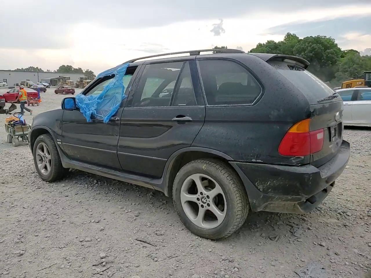 Фото: 5UXFA535X3LV97087