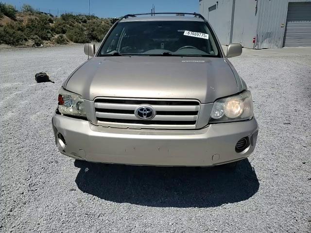 2004 Toyota Highlander Base VIN: JTEDP21A140036989 Lot: 61689775