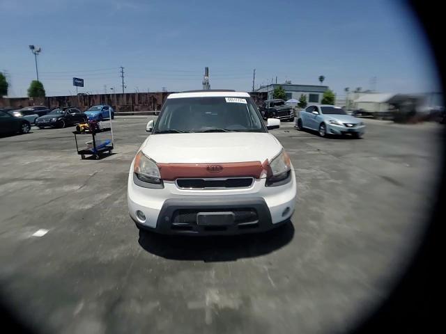 2010 Kia Soul + VIN: KNDJT2A20A7038571 Lot: 60517725