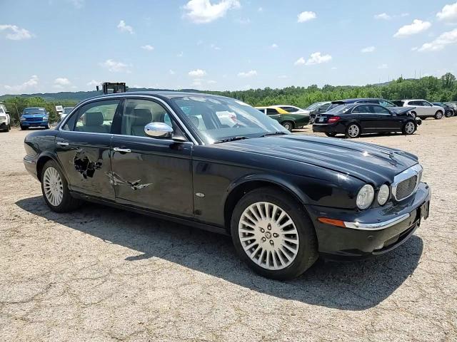 2007 Jaguar Vandenplas VIN: SAJWA82B87SH11551 Lot: 61506525