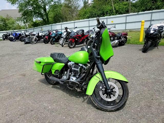 2015 Harley-Davidson Flhx Street Glide VIN: 1HD1KBM17FB621244 Lot: 59837255