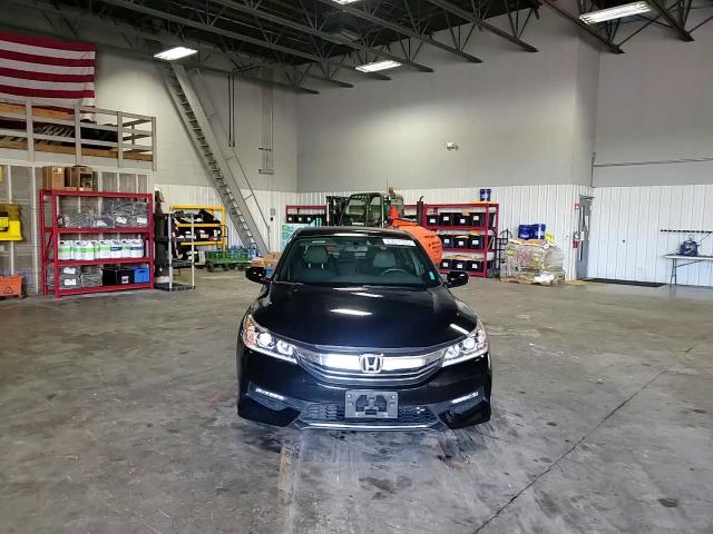 2017 Honda Accord Sport VIN: 1HGCR2F5XHA239046 Lot: 63017725