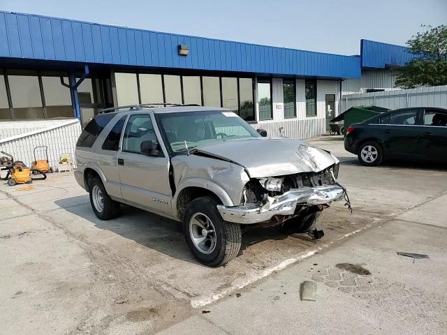 2001 Chevrolet Blazer VIN: 1GNCS18W71K262746 Lot: 59582765