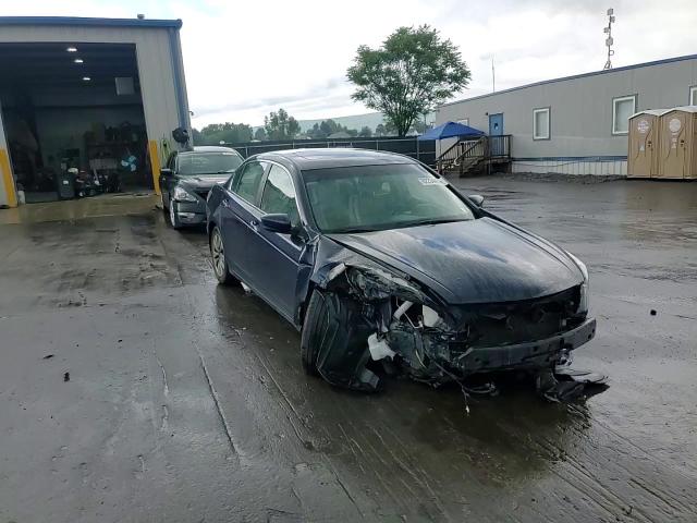 2011 Honda Accord Exl VIN: 1HGCP2F89BA085677 Lot: 62234405