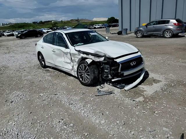 2018 Infiniti Q50 Luxe VIN: JN1EV7AP3JM365412 Lot: 62111375