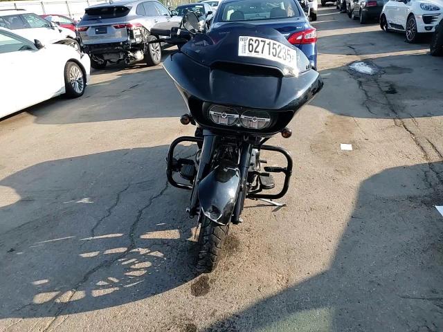2018 Harley-Davidson Fltrxs Road Glide Special VIN: 1HD1KTC17JB639386 Lot: 62715235
