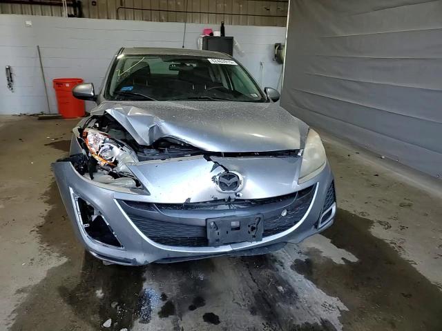 2011 Mazda 3 S VIN: JM1BL1W61B1386393 Lot: 62463915