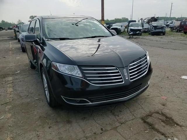2017 Lincoln Mkt VIN: 2LMHJ5AT6HBL01274 Lot: 61281795