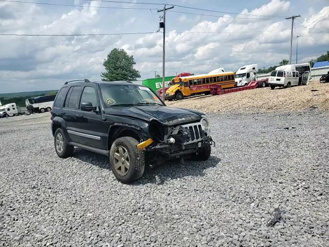 2007 Jeep Liberty Limited VIN: 1J8GL58KX7W637213 Lot: 62835895