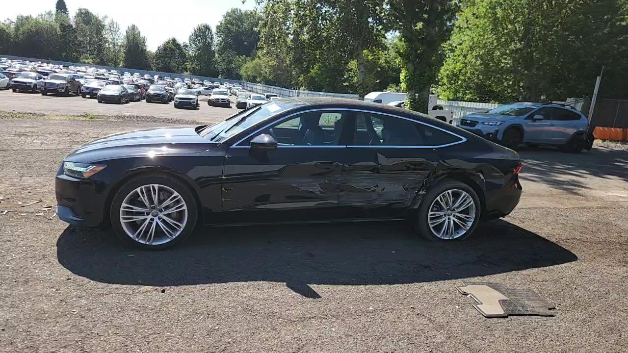 Фото: WAUR2AF2XKN053081