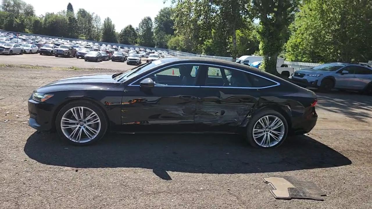 Фото: WAUR2AF2XKN053081